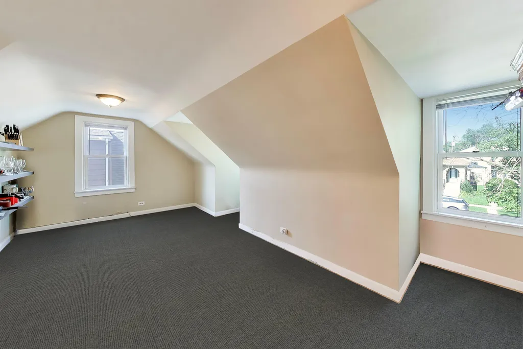 3221 North Plainfield Avenue Chicago IL 60634