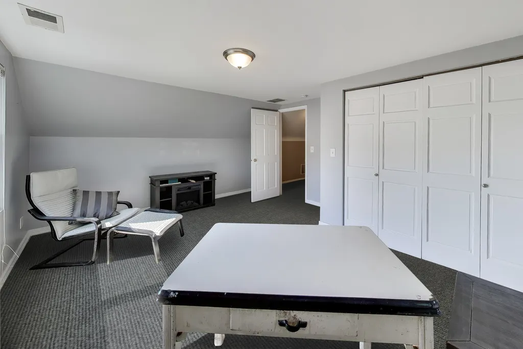 3221 North Plainfield Avenue Chicago IL 60634
