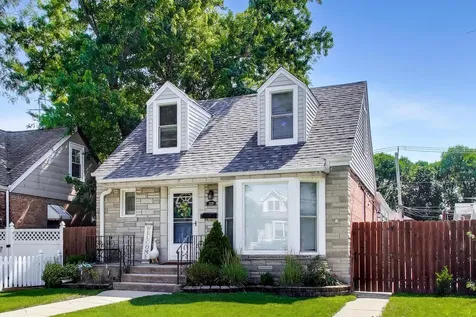 3221 North Plainfield Avenue Chicago IL 60634