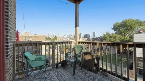 1337 West Huron Street Chicago IL 60642