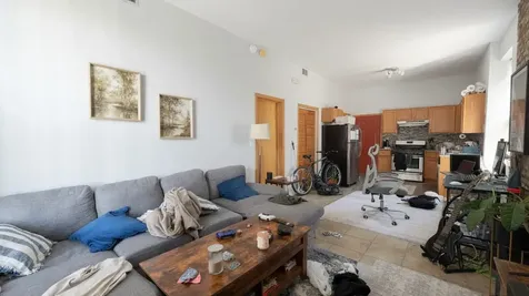1337 West Huron Street Chicago IL 60642