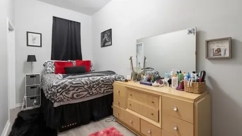 1337 West Huron Street Chicago IL 60642