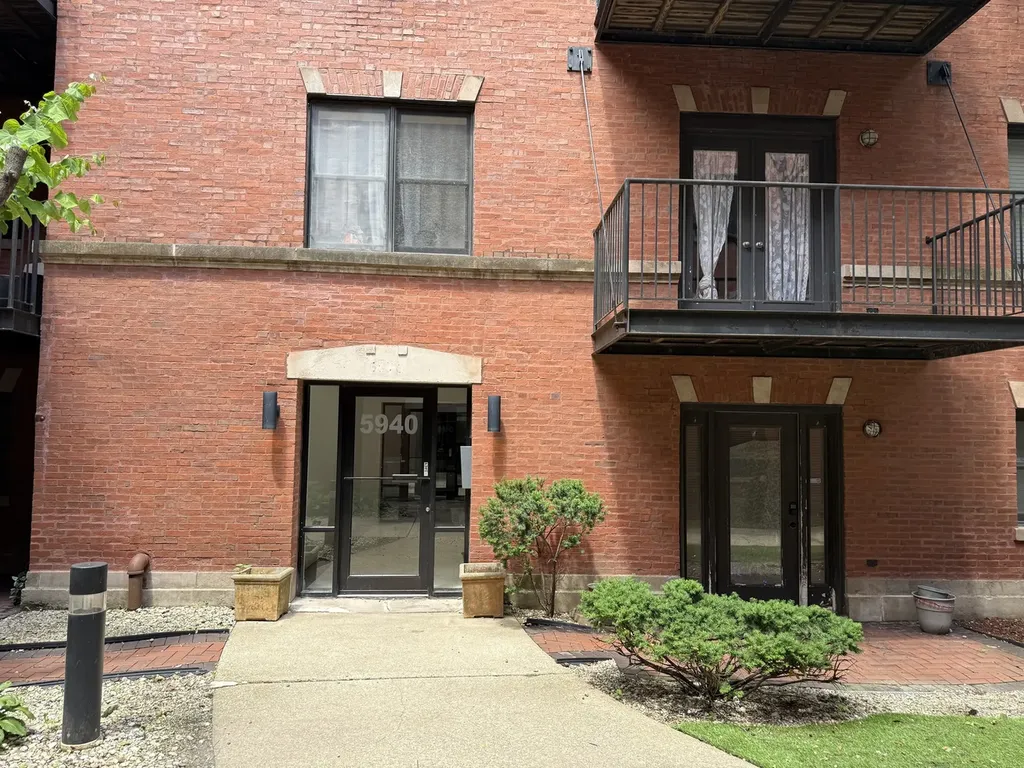 5940 South King Drive Chicago IL 60637