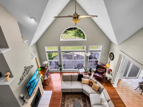 8532 Suffolk Drive Rockford IL 61108