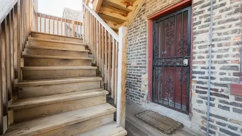 1337 West Huron Street Chicago IL 60642