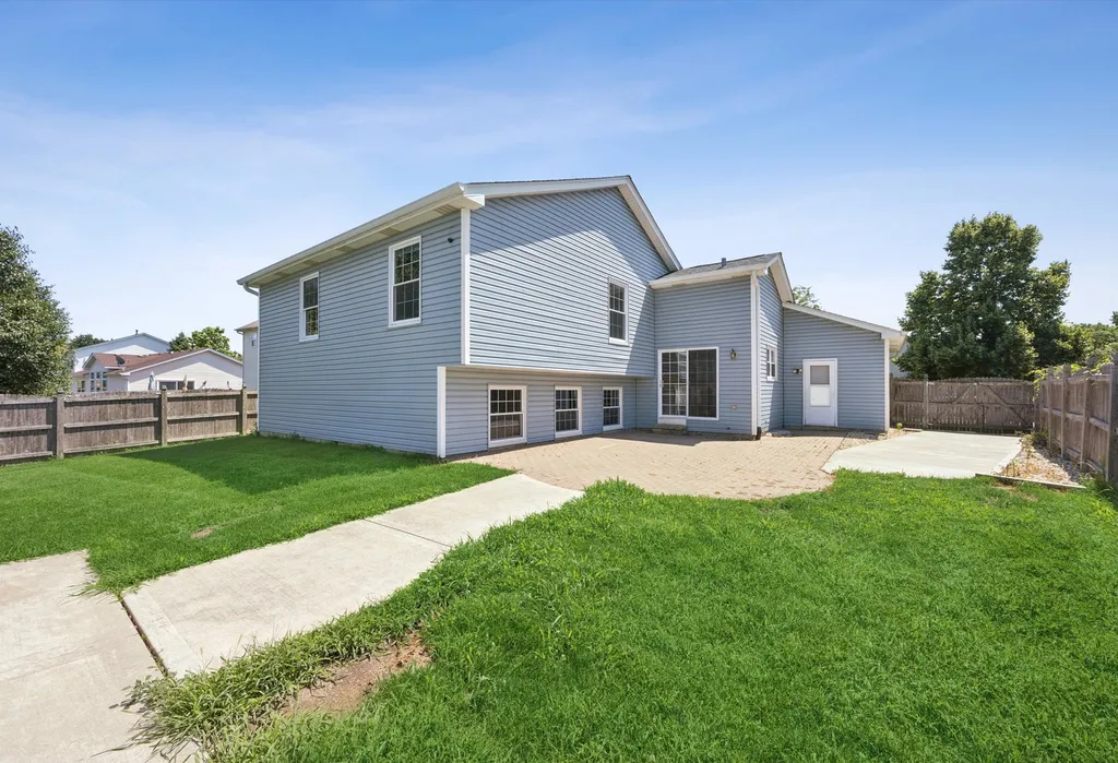 1844 Kendall Ridge Boulevard Plainfield IL 60586
