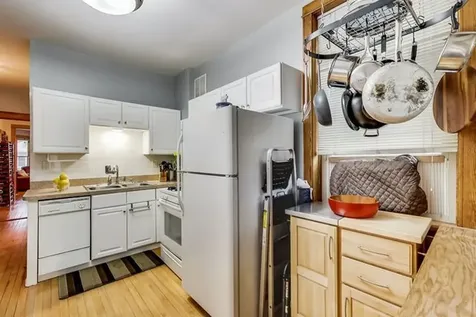 1965 West Summerdale Avenue Chicago IL 60640