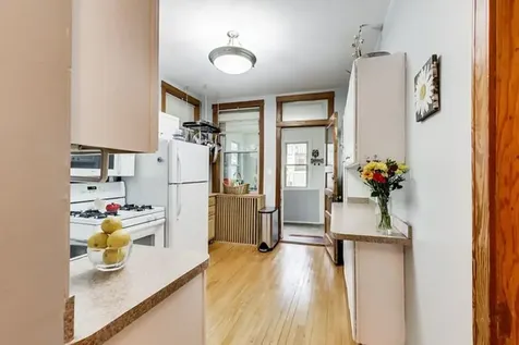 1965 West Summerdale Avenue Chicago IL 60640