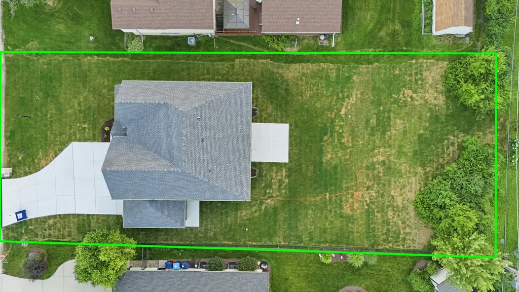 134 Holly Avenue Darien IL 60561
