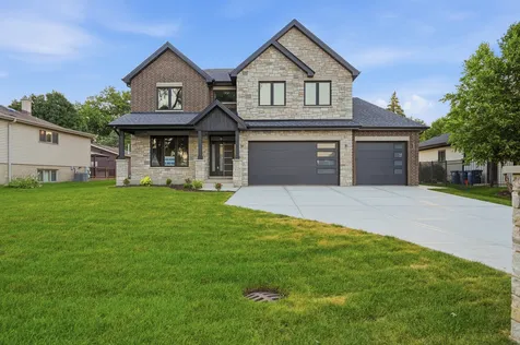134 Holly Avenue Darien IL 60561