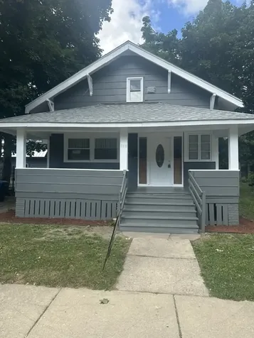 664 Lenox Avenue E Waukegan IL 60085