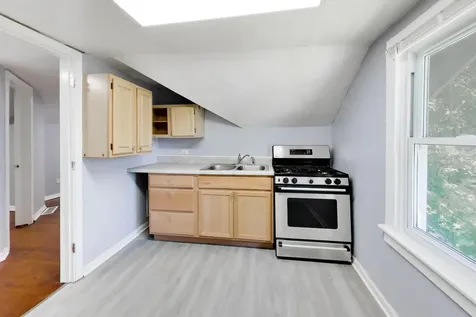 664 Lenox Avenue E Waukegan IL 60085