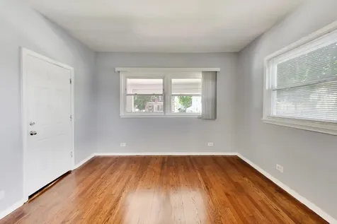 664 Lenox Avenue E Waukegan IL 60085