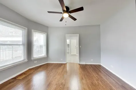 664 Lenox Avenue E Waukegan IL 60085