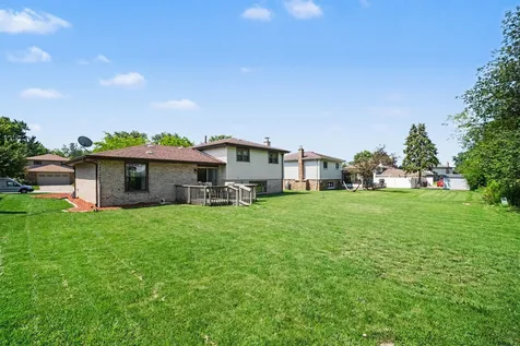 537 Willow Lane Beecher IL 60401