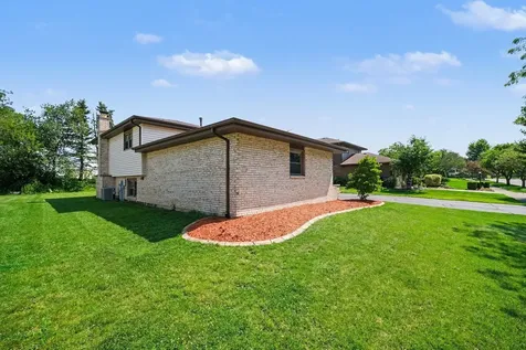 537 Willow Lane Beecher IL 60401