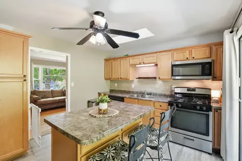 4605 Ashley Drive Mchenry IL 60050