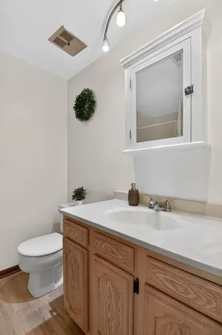 468 Valley Drive Naperville IL 60563