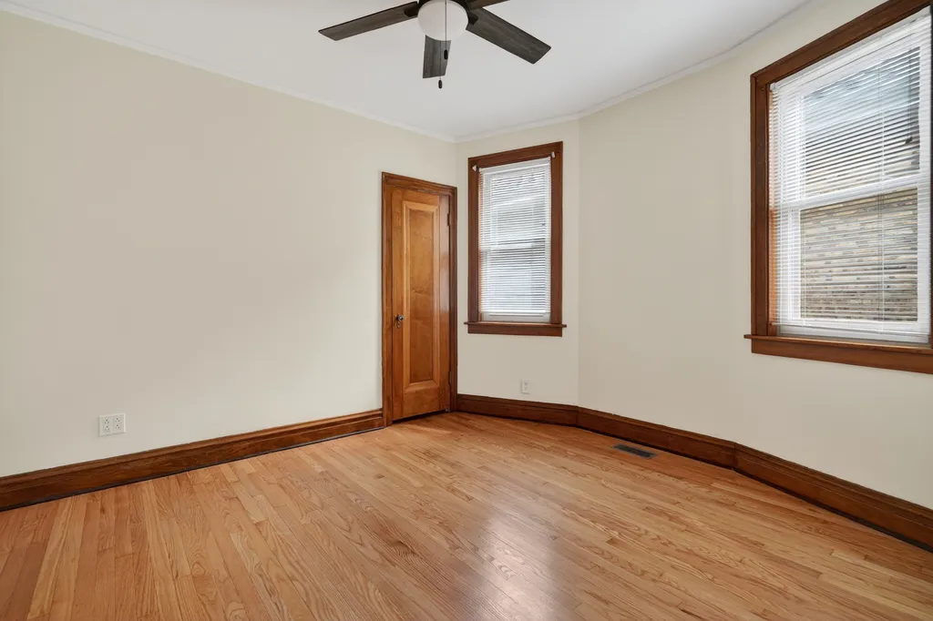 6136 West Fletcher Street Chicago IL 60634