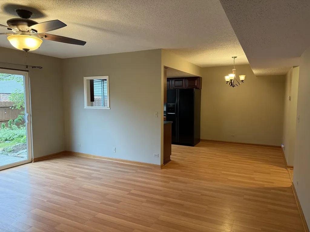 1910 Heatherway Lane New Lenox IL 60451