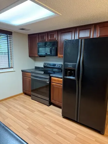 1910 Heatherway Lane New Lenox IL 60451