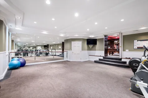 320 Woodley Road Winnetka IL 60093