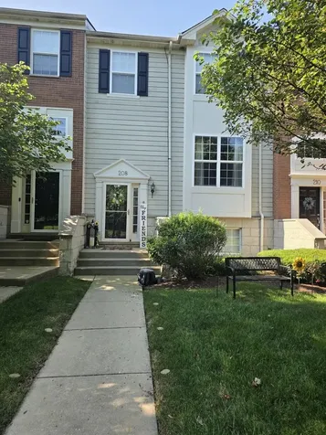 208 Comstock Drive Elgin IL 60124