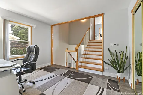 1569 Sherman Place Des Plaines IL 60016