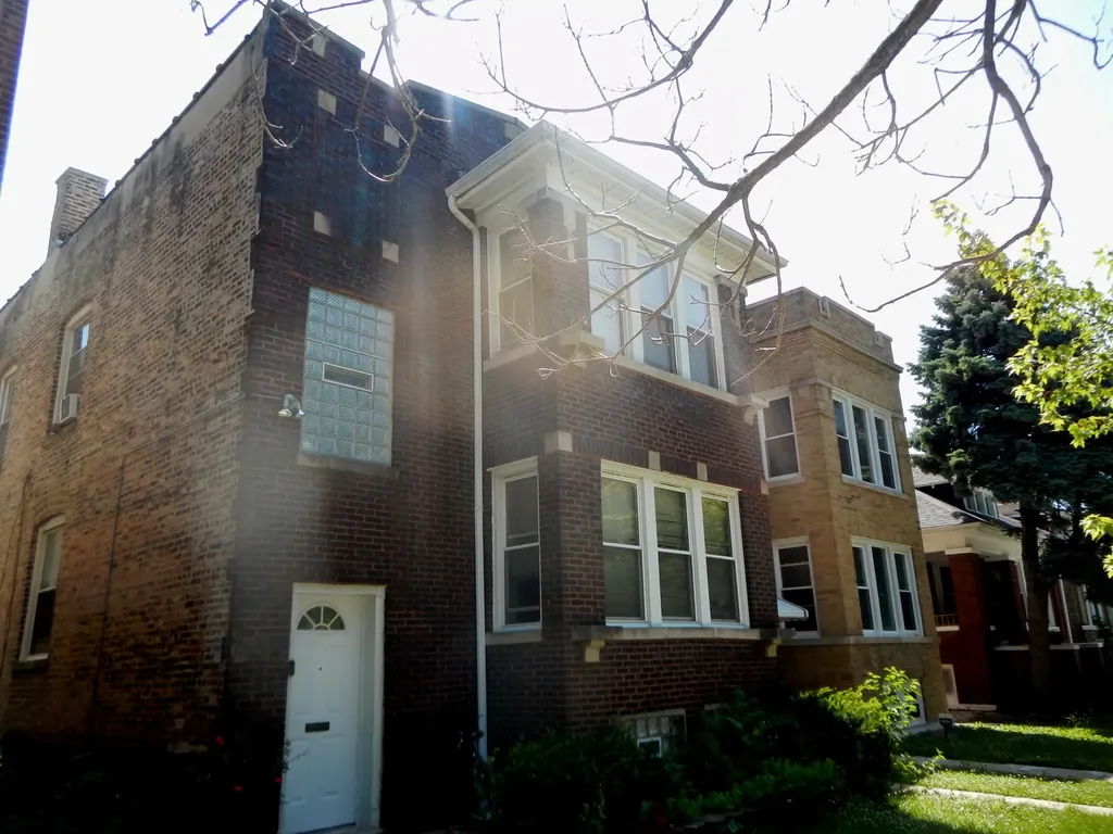 6419 South Maplewood Avenue Chicago IL 60629