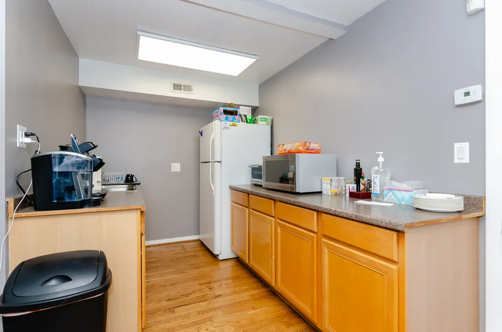 2722 South Hillock Avenue Chicago IL 60608
