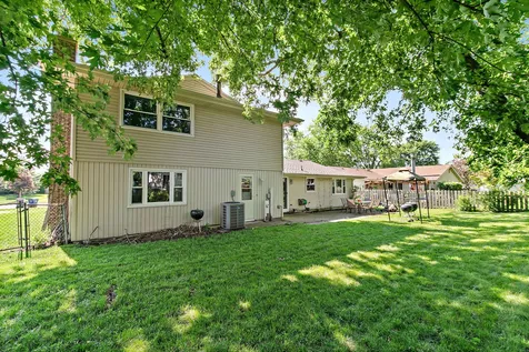31 South Salem Drive Schaumburg IL 60193