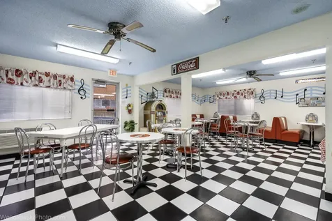 3305 Sunset Avenue Waukegan IL 60087
