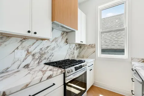 3329 North Whipple Street Chicago IL 60618