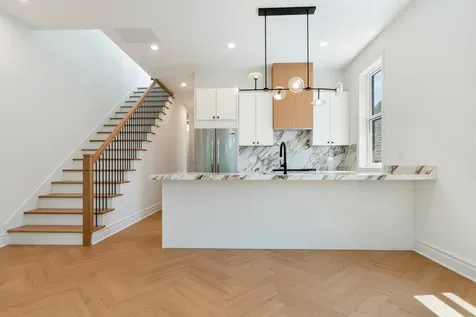 3329 North Whipple Street Chicago IL 60618