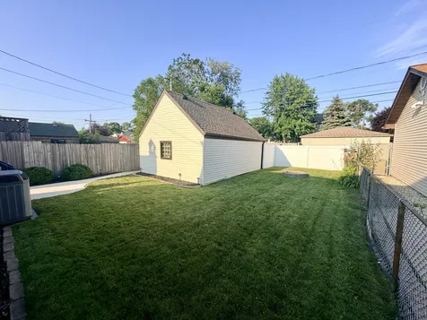 9439 South Saint Louis Avenue Evergreen Park IL 60805