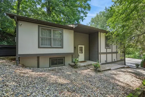 121 Wildwood Drive Ingleside IL 60041