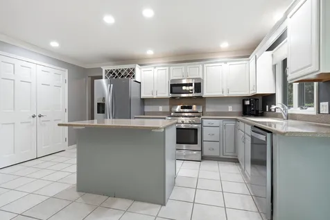 3305 Monticello Road Bloomington IL 61704