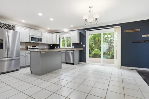 3305 Monticello Road Bloomington IL 61704