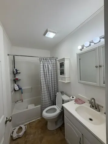 8079 Catawba Lane Hanover Park IL 60133