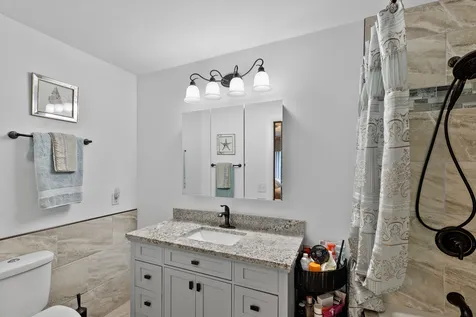 606 Mary Lane St. Anne IL 60964