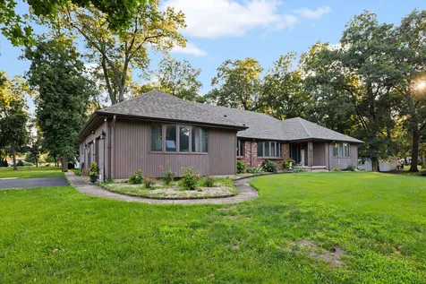 606 Mary Lane St. Anne IL 60964