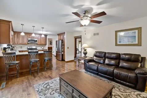 606 Mary Lane St. Anne IL 60964
