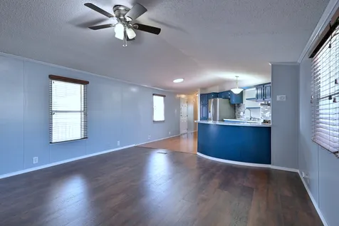 104 9TH Avenue Bartlett IL 60103