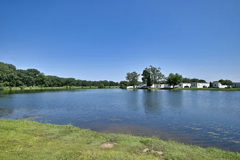 104 9TH Avenue Bartlett IL 60103