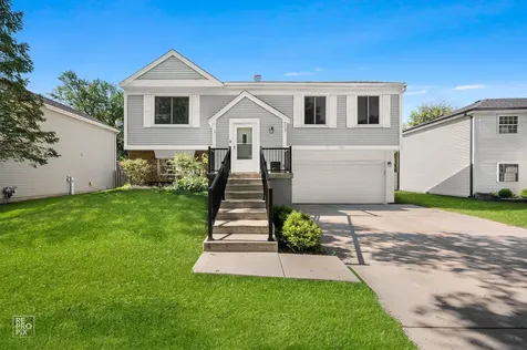 785 West Appletree Lane Bartlett IL 60103