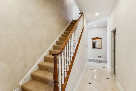 1745 Sundrop Circle Highland Park IL 60035