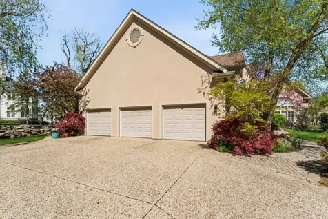 1745 Sundrop Circle Highland Park IL 60035