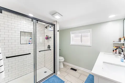 3747 North Oleander Avenue Chicago IL 60634