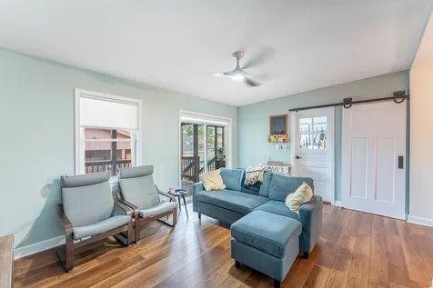 3747 North Oleander Avenue Chicago IL 60634