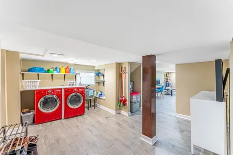 3747 North Oleander Avenue Chicago IL 60634